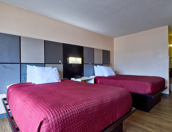 2 Double Beds Non-Smoking Photo 1